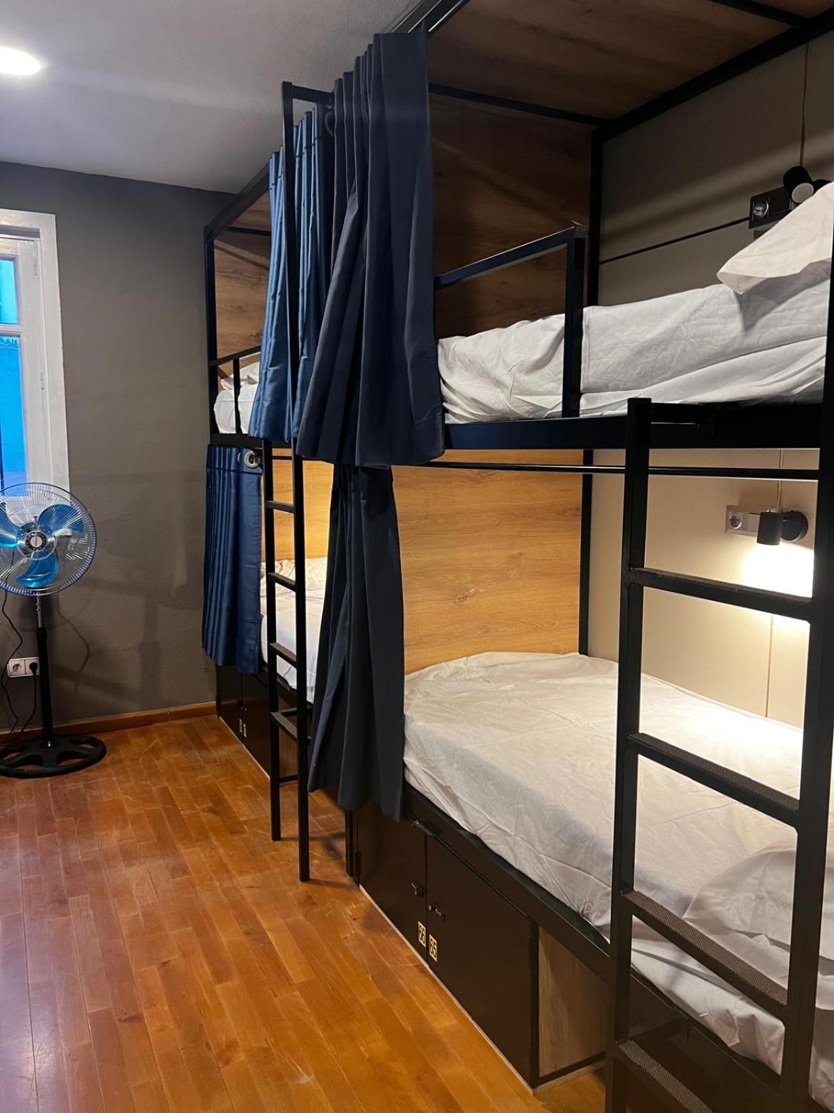 Hostel Estrella 20 Μαδρίτη Εξωτερικό φωτογραφία