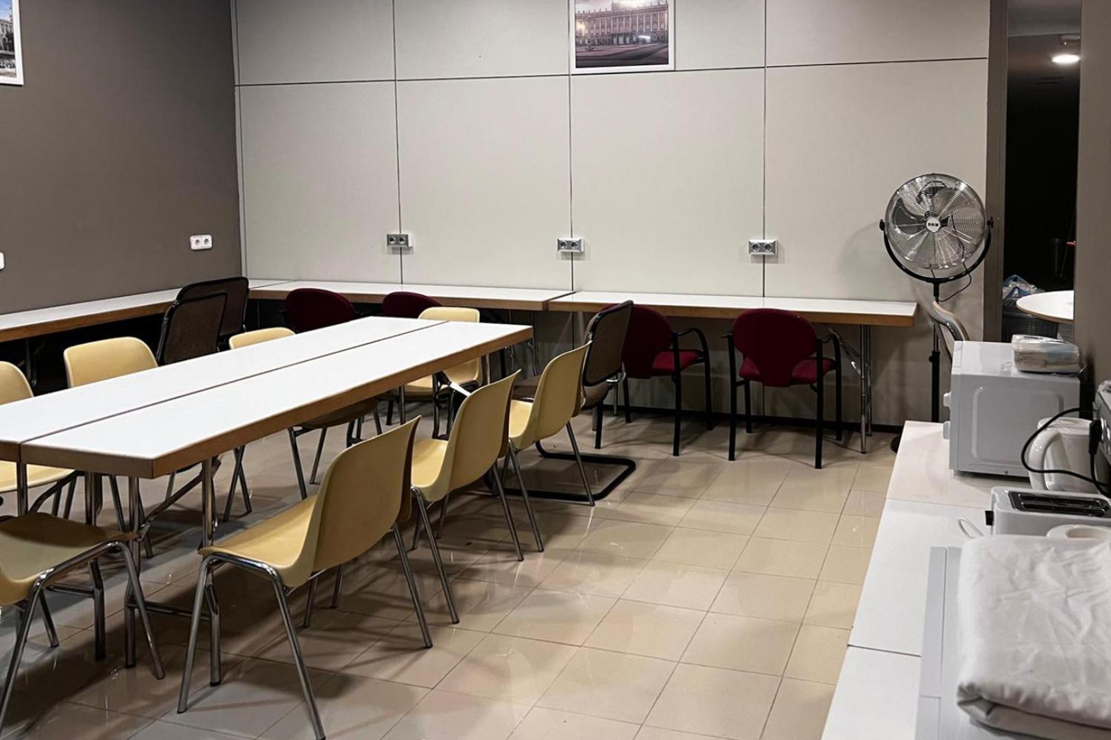 Hostel Estrella 20 Μαδρίτη Εξωτερικό φωτογραφία