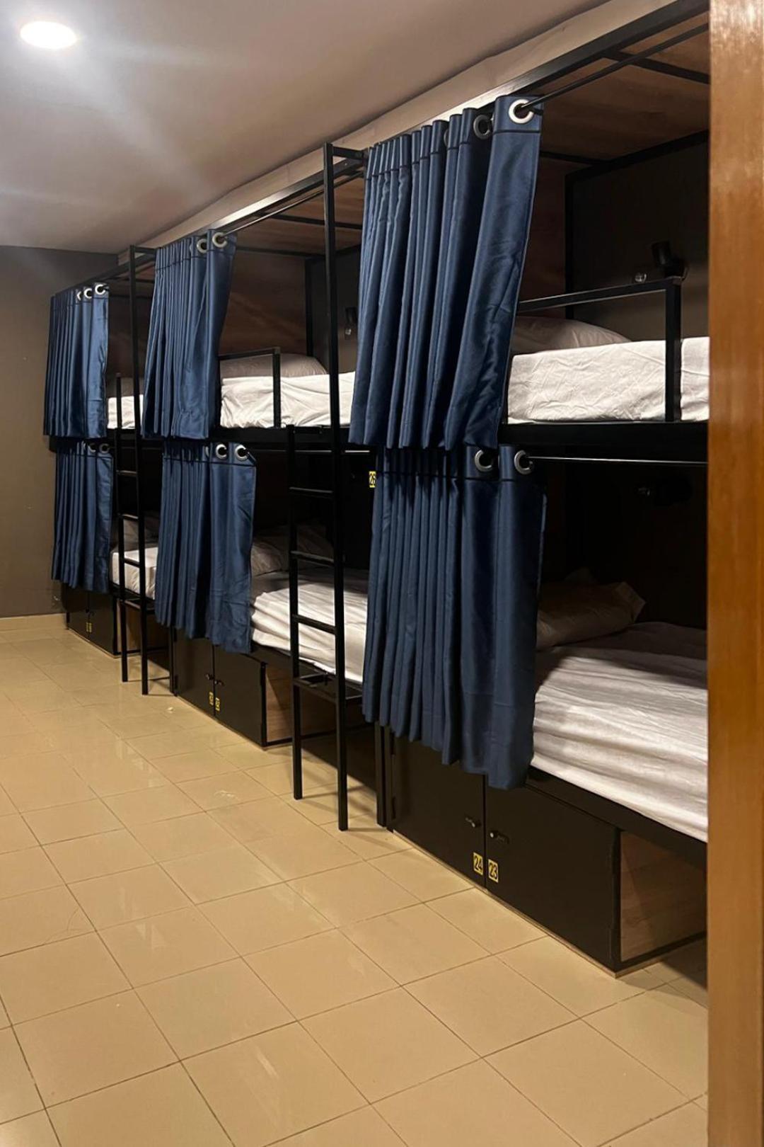 Hostel Estrella 20 Μαδρίτη Εξωτερικό φωτογραφία